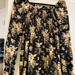 SHEIN Black Mini Skirt with Cream Floral Print